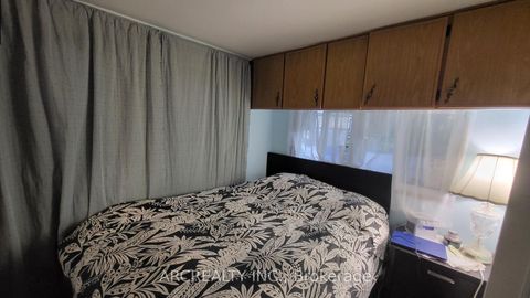 Photo 16 at 24 Chickadee Court, Pefferlaw, Georgina