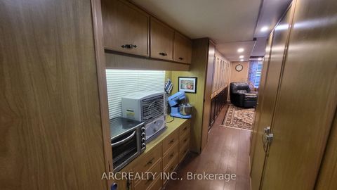 Photo 19 at 24 Chickadee Court, Pefferlaw, Georgina