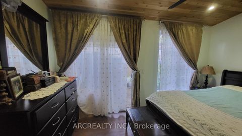 Photo 22 at 24 Chickadee Court, Pefferlaw, Georgina