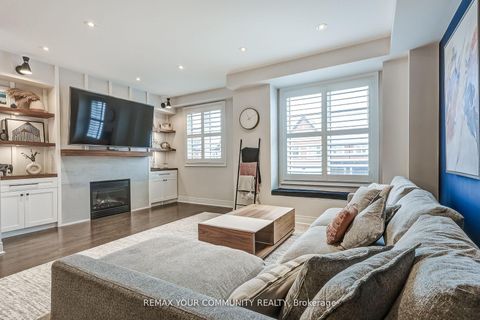 Photo 17 at 22 Lowther Avenue, Oak Ridges, Richmond Hill