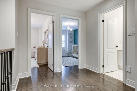 Photo 23 at 22 Lowther Avenue, Oak Ridges, Richmond Hill