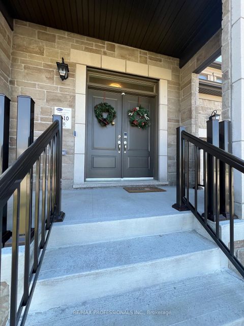 Photo 2 at 687 Lamb Street, Rural Innisfil, Innisfil