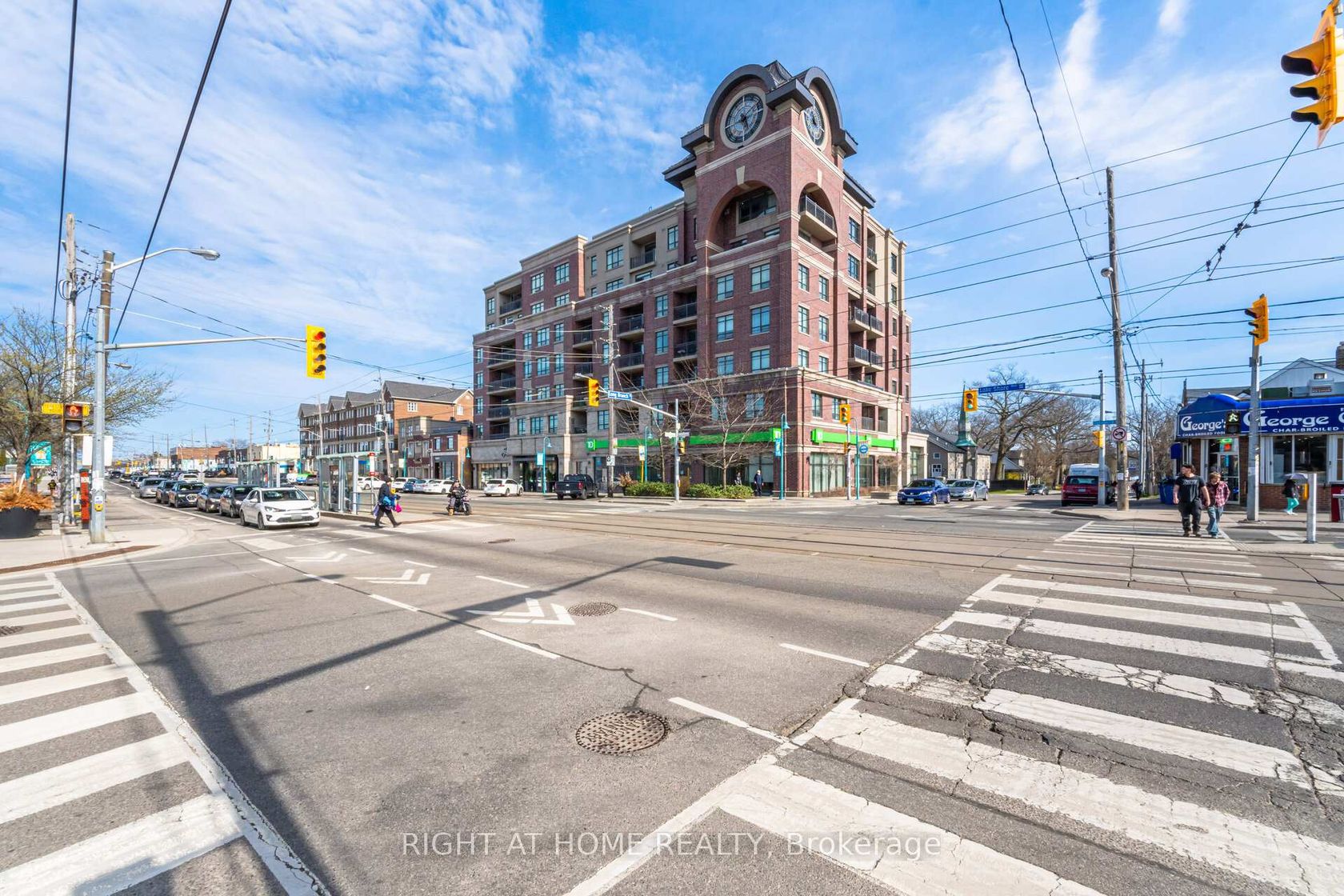 703 - 3563 Lake Shore Boulevard W, Long Branch, Toronto photo number 2