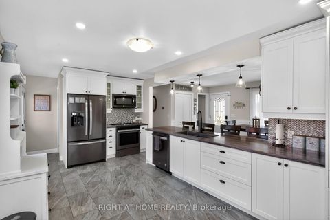 Photo 7 at 4116 Innisfil Beach Road, Rural Innisfil, Innisfil