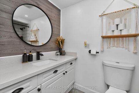 Photo 18 at 4116 Innisfil Beach Road, Rural Innisfil, Innisfil