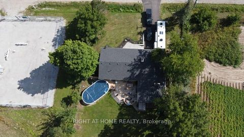 Photo 40 at 4116 Innisfil Beach Road, Rural Innisfil, Innisfil