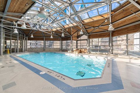 Photo 27 at 1009 - 717 Bay Street, Bay Street Corridor, Toronto