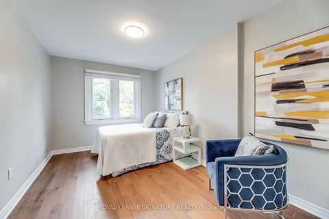 Photo 15 at 118 Blantyre Avenue, Cliffside, Toronto