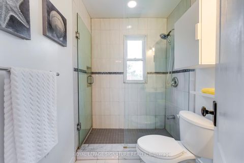 Photo 17 at 118 Blantyre Avenue, Cliffside, Toronto