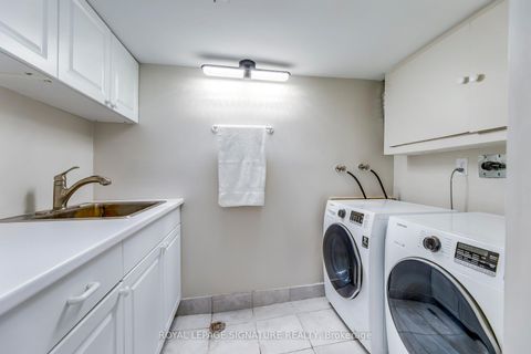 Photo 23 at 118 Blantyre Avenue, Cliffside, Toronto