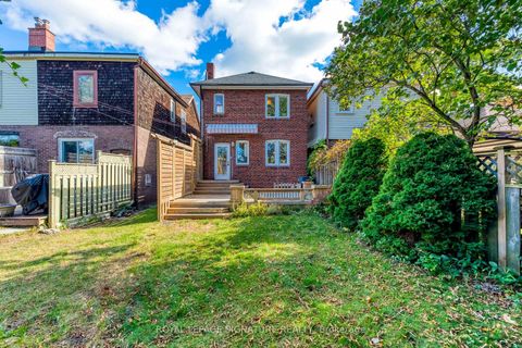 Photo 28 at 118 Blantyre Avenue, Cliffside, Toronto