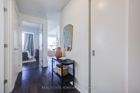 Photo 5 at 309 - 223 St Clair Avenue W, Casa Loma, Toronto