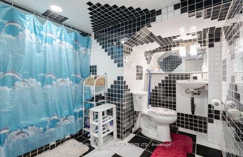 Photo 18 at 26 - 435 Silverstone Drive, Clairville, Toronto