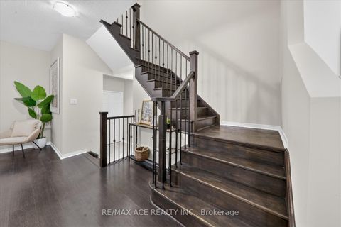 Photo 10 at 1034 Byron Street N, Williamsburg, Whitby