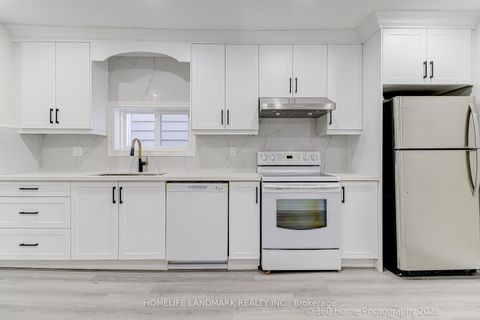 Photo 16 at 4 Andrews Avenue, Bellwoods, Toronto