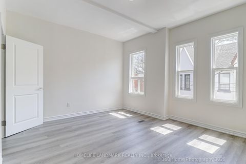 Photo 19 at 4 Andrews Avenue, Bellwoods, Toronto