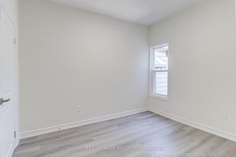 Photo 22 at 4 Andrews Avenue, Bellwoods, Toronto