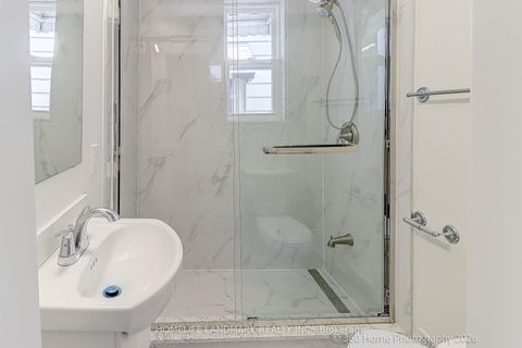 Photo 24 at 4 Andrews Avenue, Bellwoods, Toronto