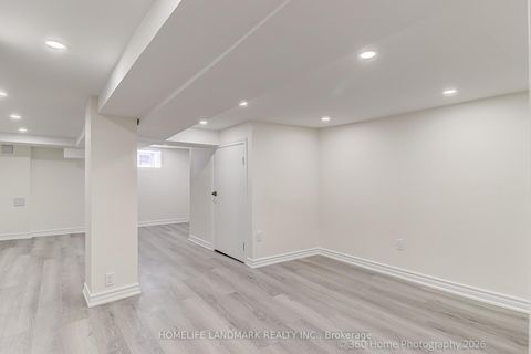 Photo 30 at 4 Andrews Avenue, Bellwoods, Toronto