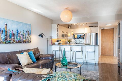 Photo 10 at 404 - 30 Fashion Roseway, Willowdale East, Toronto