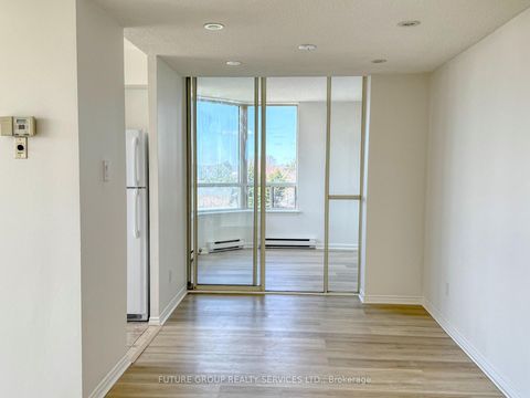 Photo 5 at 504 - 160 Alton Towers Circle, Milliken, Toronto