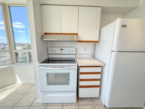 Photo 15 at 504 - 160 Alton Towers Circle, Milliken, Toronto