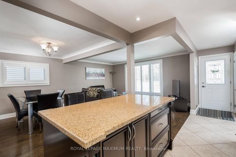 Photo 16 at 33 Alice Crescent, Maryvale, Toronto