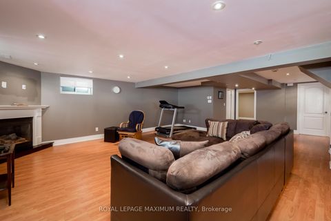 Photo 27 at 33 Alice Crescent, Maryvale, Toronto