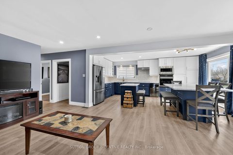 Photo 9 at 130 Grove Street E, Wellington, Barrie