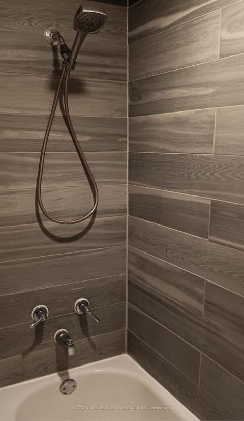 Photo 28 at 130 Grove Street E, Wellington, Barrie