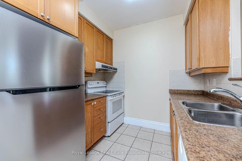 Photo 9 at 128 - 700 Humberwood Boulevard, Clairville, Toronto