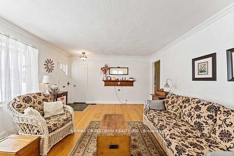 Photo 4 at 55 Davidson Street, Wellington, Barrie