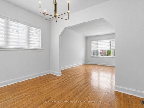 Photo 1 at 712 Pharmacy Avenue, Birchmount, Toronto