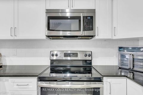 Photo 9 at 06 - 1030 Dunsley Way, Pringle Creek, Whitby