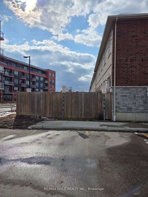 Photo 32 at 06 - 1030 Dunsley Way, Pringle Creek, Whitby