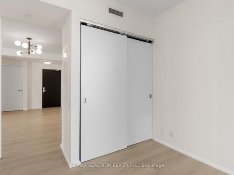 Photo 15 at 2308 - 125 Peter Street, Waterfront Communities C1, Toronto