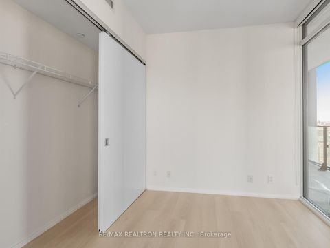 Photo 17 at 2308 - 125 Peter Street, Waterfront Communities C1, Toronto