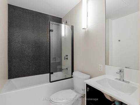 Photo 20 at 2308 - 125 Peter Street, Waterfront Communities C1, Toronto