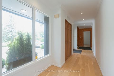 Photo 7 at 23 Royal Oak Drive, South Shore, Barrie