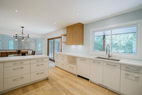 Photo 9 at 23 Royal Oak Drive, South Shore, Barrie