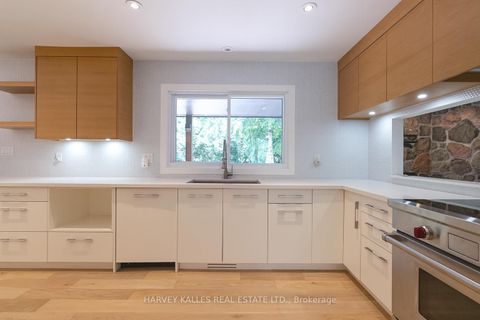 Photo 10 at 23 Royal Oak Drive, South Shore, Barrie