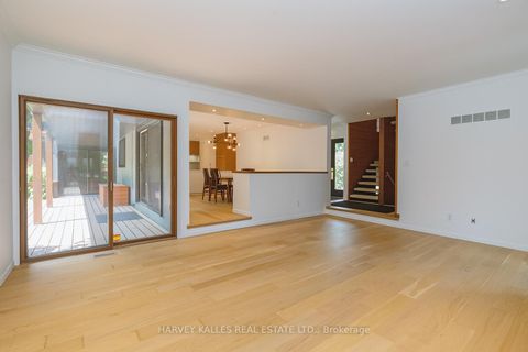 Photo 14 at 23 Royal Oak Drive, South Shore, Barrie