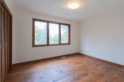 Photo 20 at 23 Royal Oak Drive, South Shore, Barrie