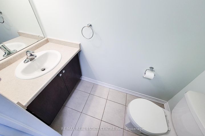 Photo 27 at 137 Borers Creek Circle, Waterdown, Hamilton