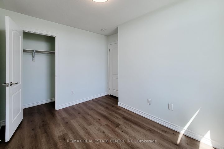 Photo 35 at 137 Borers Creek Circle, Waterdown, Hamilton