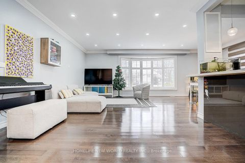 Photo 11 at 47 Manorglen Crescent, Malvern West, Toronto