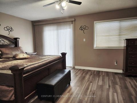 Photo 11 at 131 Black Hawk Way, Branson, Toronto