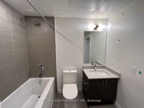 Photo 4 at 308 - 1 Cardiff Road, Mount Pleasant East, Toronto