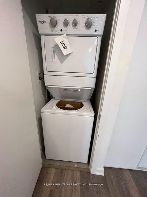 Photo 7 at 308 - 1 Cardiff Road, Mount Pleasant East, Toronto