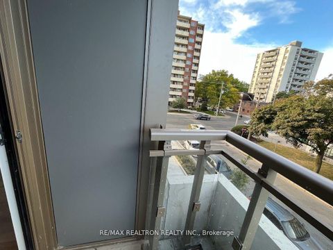 Photo 31 at 308 - 1 Cardiff Road, Mount Pleasant East, Toronto